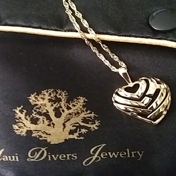 Maui Divers Aloha necklace